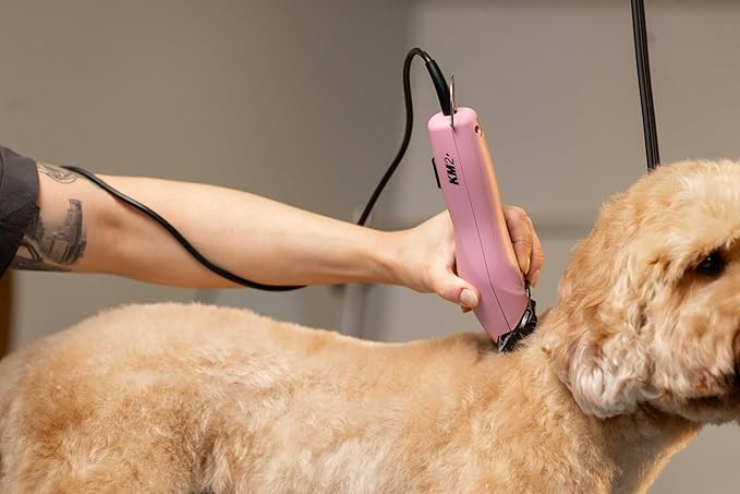 Wahl Pro Animal KM2+ Corded Clipper - Pet Clippers for Cats, Dogs & Horses - Premium Grooming Tools - 2 Speeds & 14-Foot Cord - Pink