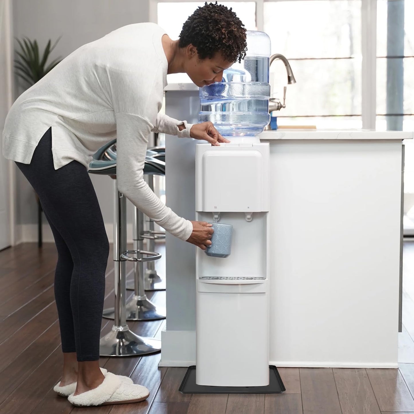 Waterproof Silicone Mat with Raised Edges 24x16 Inch, Water Cooler Mat & Countertop Protector for Hardwood Floors, Non-Slip Kitchen Appliance Pad for Pets Cats Dogs Feeding Bowls, Easy to Clean(Black)