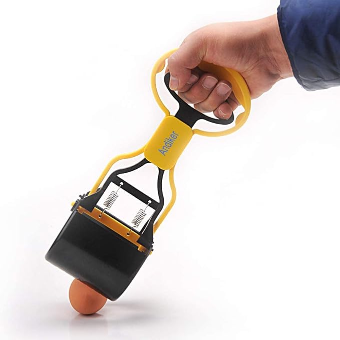 Andiker Portable Pet Pooper Scooper with Short Handle, Pet Clamp Scooper, High Elastic Spring Dog Poop Scoop Indoor and Outdoor Cleaning Tool (Black)