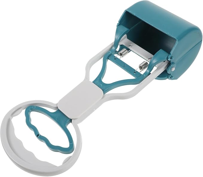 POPETPOP Heavy Duty Dog Pooper Scooper Long Handle Wear-Resistant Poop Picker Tool for Large Dogs and Puppies Convenient Cleanup for Yard and Walks