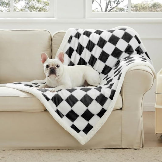 Ohocut Checkered Dog Blanket, Black Jacquard Sherpa Blankets for Small Dog and Cats, Cute Aesthetic Style Fluffy Fleece Pets Blanket for Couch Protection Washable, 30"x40"