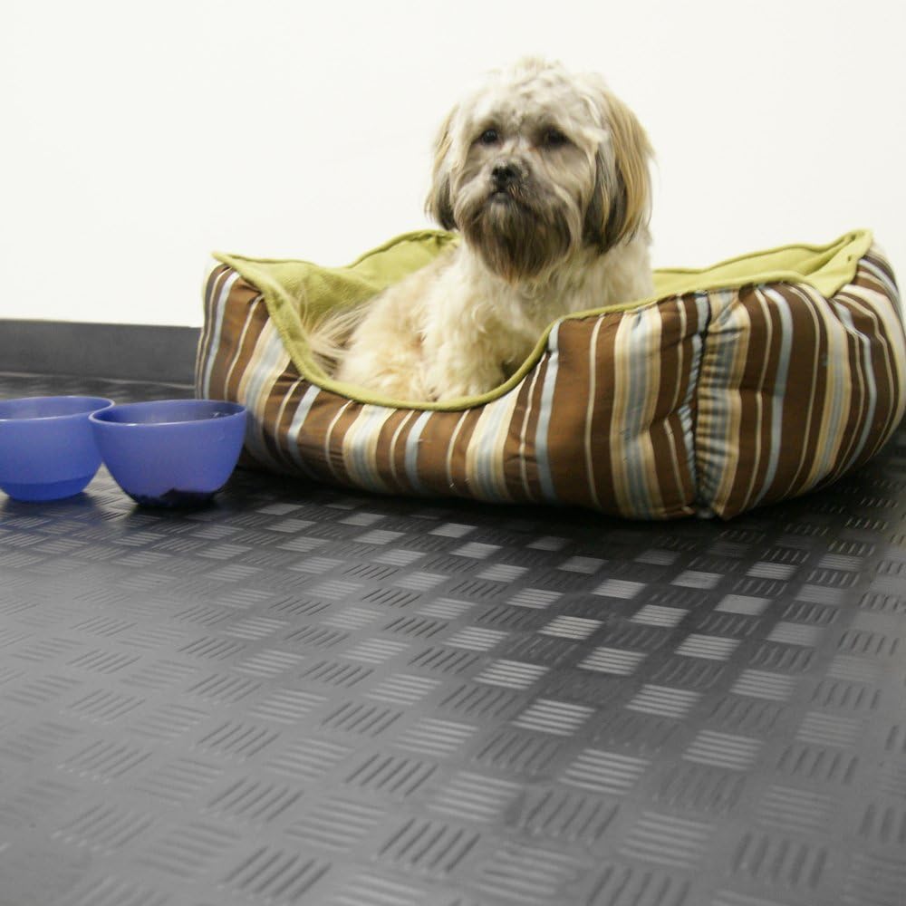 Rubber-Cal Diamond-Grip Floor Mat