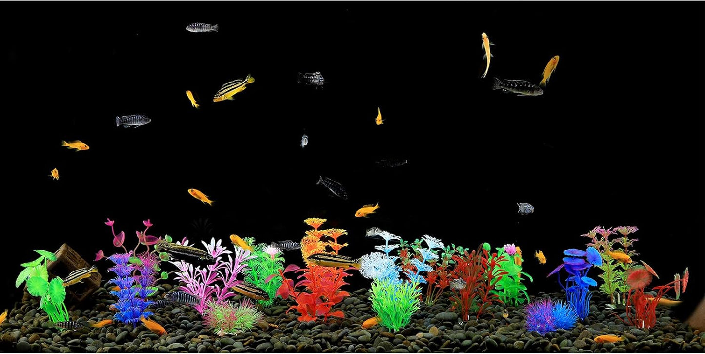 CousDUoBe 17 Pack Fish Tank Plants, Small Aquarium Plants Artificial, Used for Household and Office Aquarium Decoration