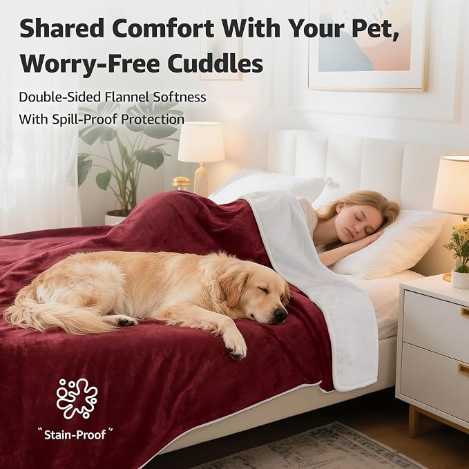 LOOBANI King Size Waterproof Blanket, Oversized Bed Cover, 85"x108", Red | Reversible Flannel Dog Blankets for Large Dogs, Spill-Proof Couch Cover for Family Movie Nights, Camping, Travel, Noise Free