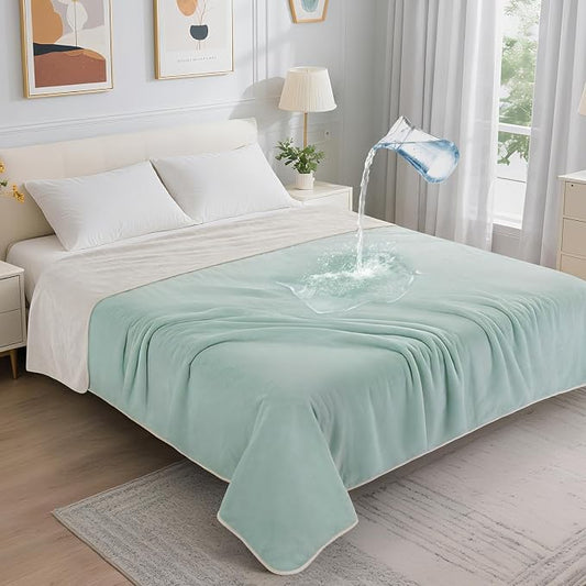 LOOBANI Waterproof Blanket for Queen Bed, Reversible Soft Flannel, 80"x90" | Waterproof Dog Blankets for Large Dogs, Spill-Proof Couch Cover for Family Movie Nights, Camping, Travel, Noise Free, Green