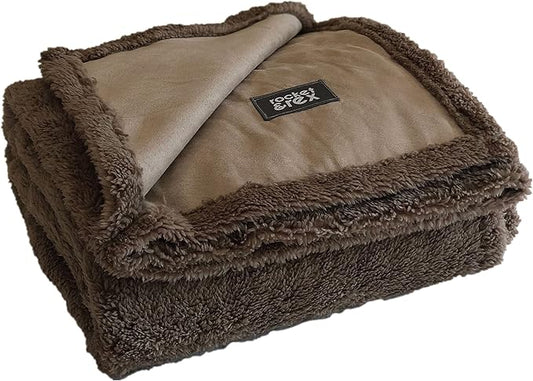 rocket & rex Extra Large Waterproof Dog Blanket, Brown Washable Waterproof Pet Blanket Protects Beds, Couches & Other Furniture, Premium Fleece Fabric with Reversible Faux Suede, 56" x 73" (Pack of 1)