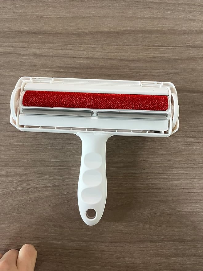 Reusable Pet Hair Remover Roller for Dogs & Cats – Self Cleaning Lint Roller for Furniture, Couch, Carpet and Car