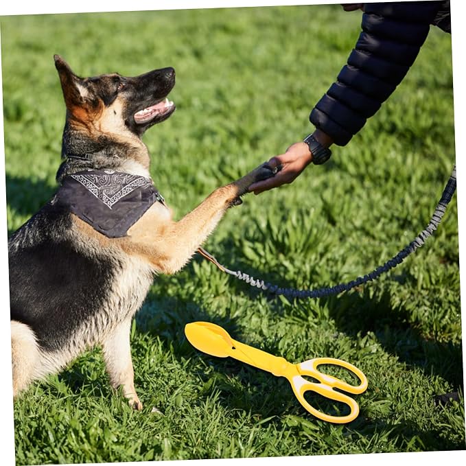 Heavy Duty Dog Poop Scooper with Long Handle and Integrated Waste Bag Dispenser Portable Pet Waste Removal Tool for Grass Gravel Convenient Bag Replacement Outdoor and Indoor Use