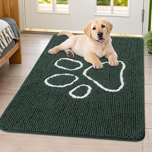 Smiry Dog Door Mat for Muddy Paws, Absorbent Dirt Trapper Non Slip Quick Dry Washable Chenille Mat for Mud Dogs, Entry Rug for Indoor and Outdoor (40x32 Inches, Green)