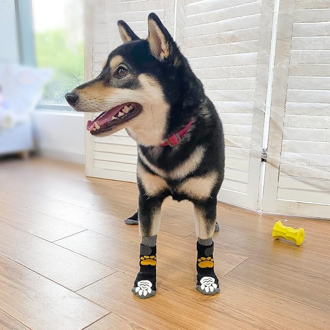 PUPTECK Anti-Slip Dog Socks with Double Sides Grips for Small Medium Large Dogs Hardwood Floors Prevents Licking, Dog Shoes for Hot Pavement Traction Control Paw Protector for Senior Dogs,Golden Paw M