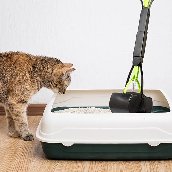 Pooper Scooper - Foldable Cat and Dog Poop Scoop with Ergonomic Handle - Enables One-Handed Use on Concrete, Grass, and Gravel by PETMAKER (Green)