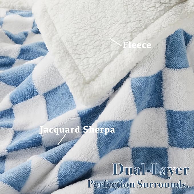 Ohocut Checkered Dog Blanket, Blue Jacquard Sherpa Blanket for Small Dog and Cats, Cute Aesthetic Style Fluffy Fleece Pets Blanket for Couch Protection Washable, 25"x35"